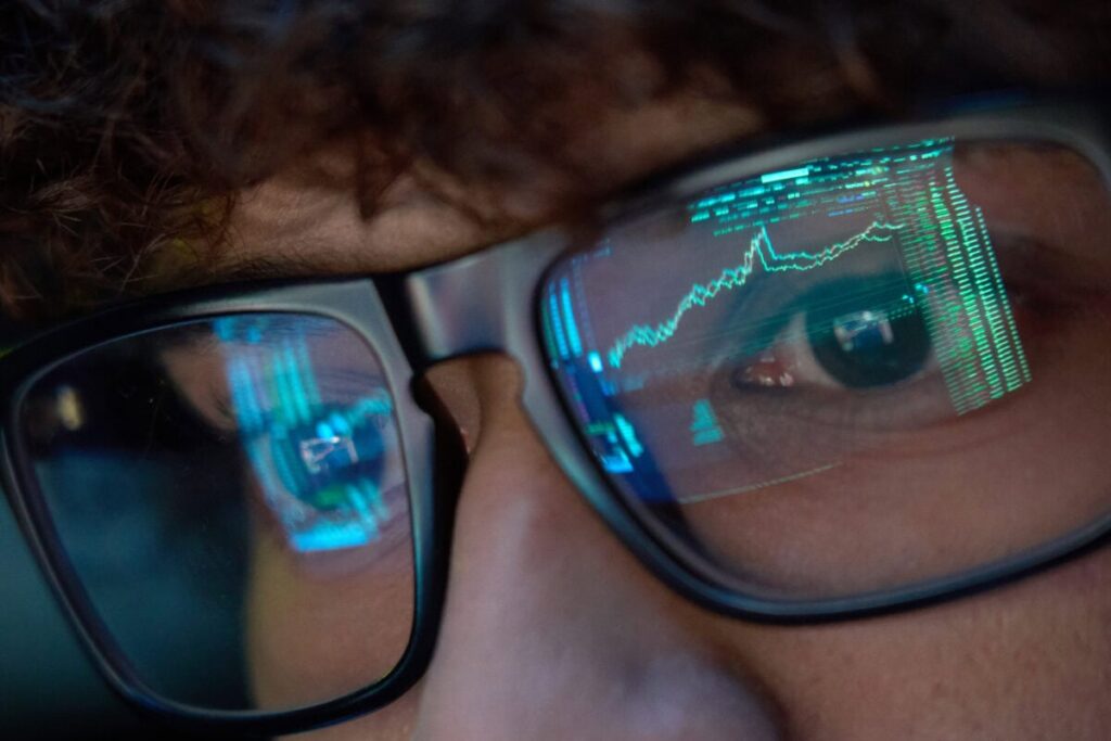 The Smartest Dividend Stocks to Buy With $1,000 Right Now